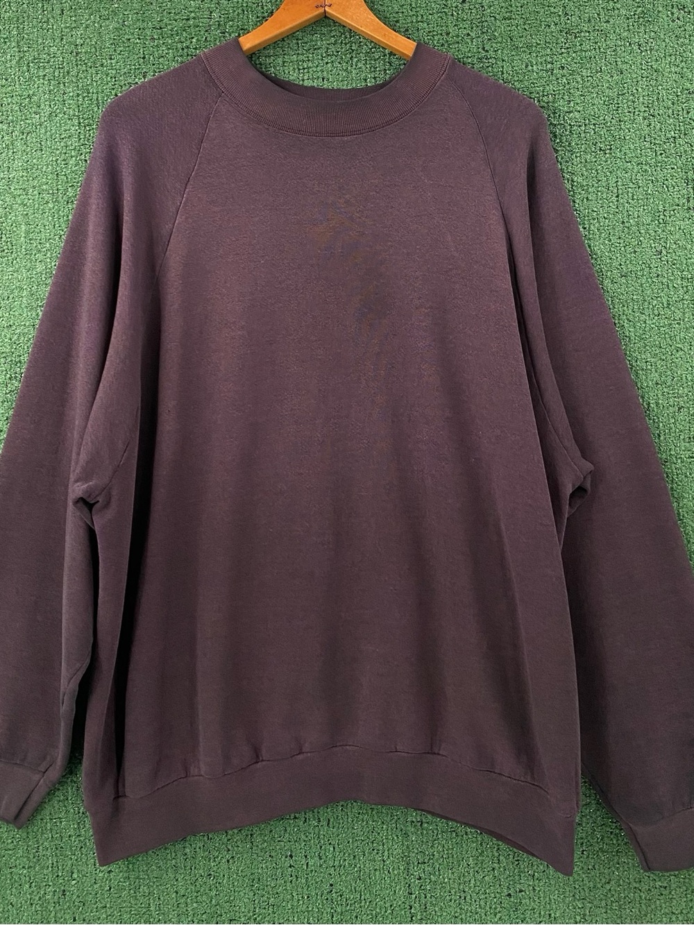 VTG 80’s Raglan Faded Distressed Heathered Plum Blank Sweatshirt Men’s Size 2XL